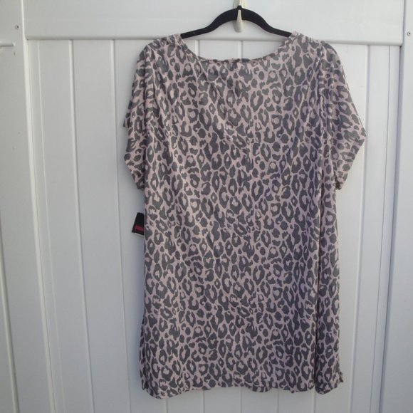 Pure Energy Animal Print Knit Top 26/28 - Picture 2 of 3